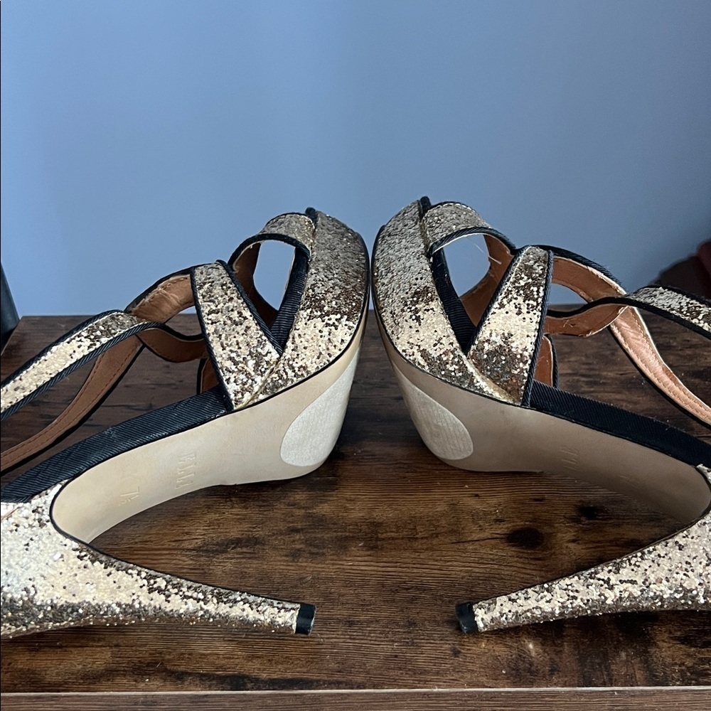 ELLE women’s Gold and Black Heels- size 7.5 - Picture 7 of 7
